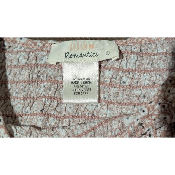 Urban Romantics L Smocked Peplum Top - Picture 2 of 4